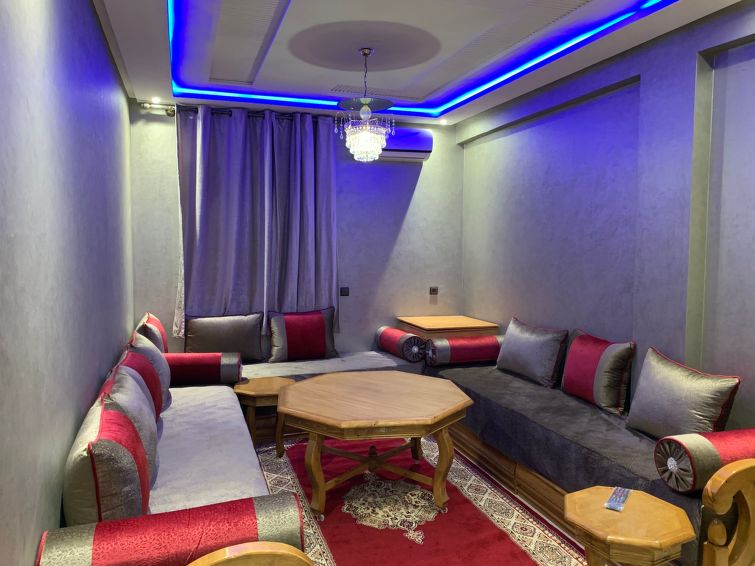 Modern appartement voor 6 personen in Agadir in Agadir