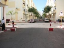 Licht appartement voor 6 in Agadir met airco, vlakbij zee en winkels - thumbnail 4