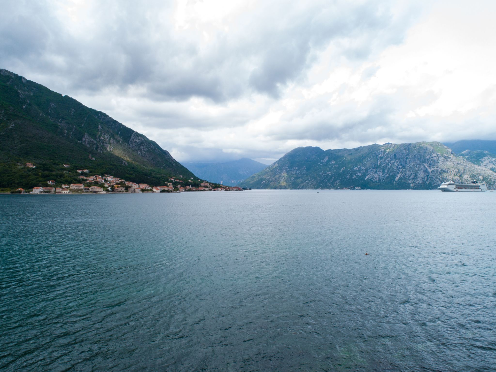 Ferienappartement am Meer mit Terrasse
