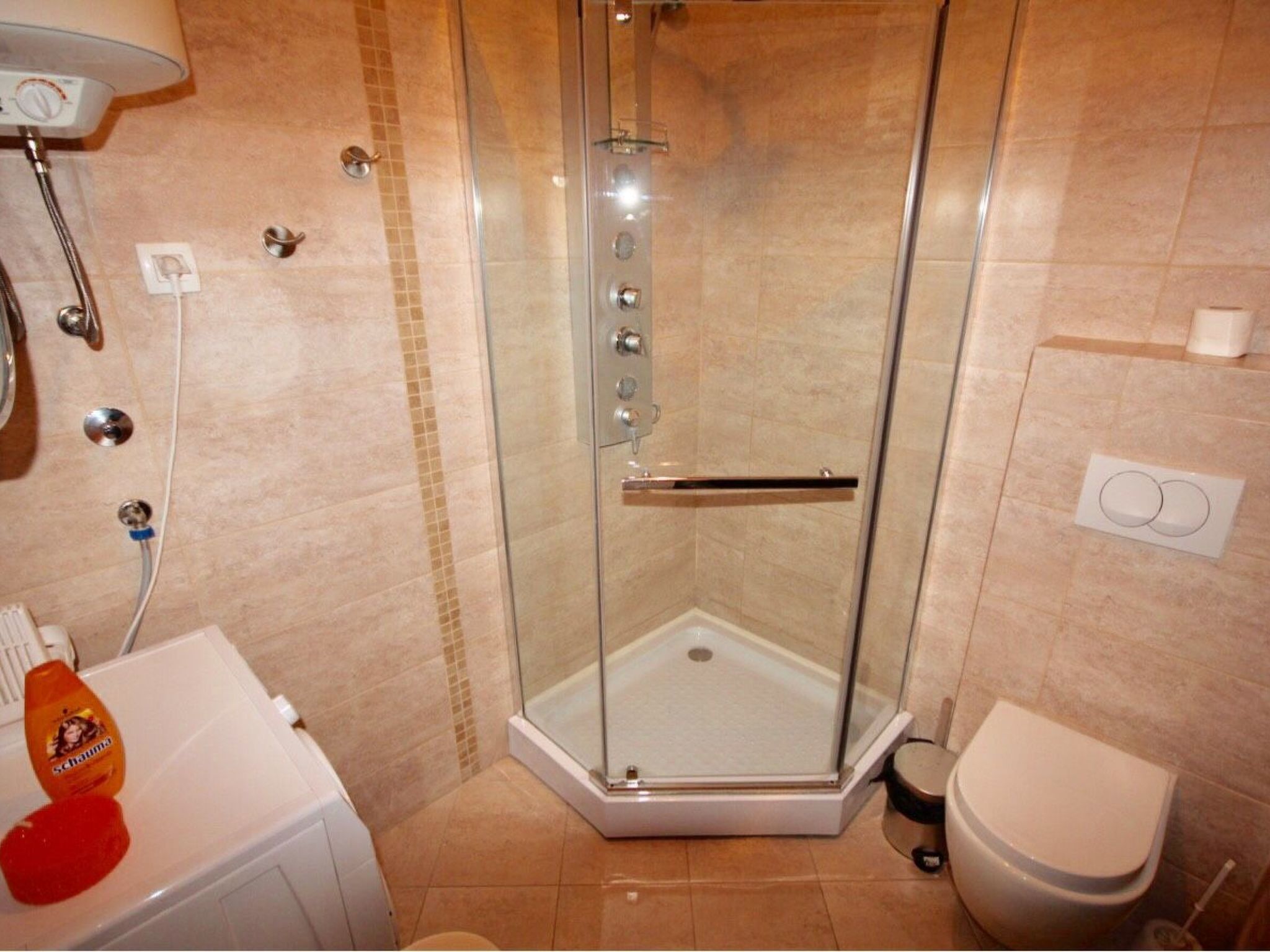 Appartement für 4 Personen ca. 45 m² in Budva, Adriaküste Montenegro (Küste um Budva) – Salle de bains, photo 33 sur 43