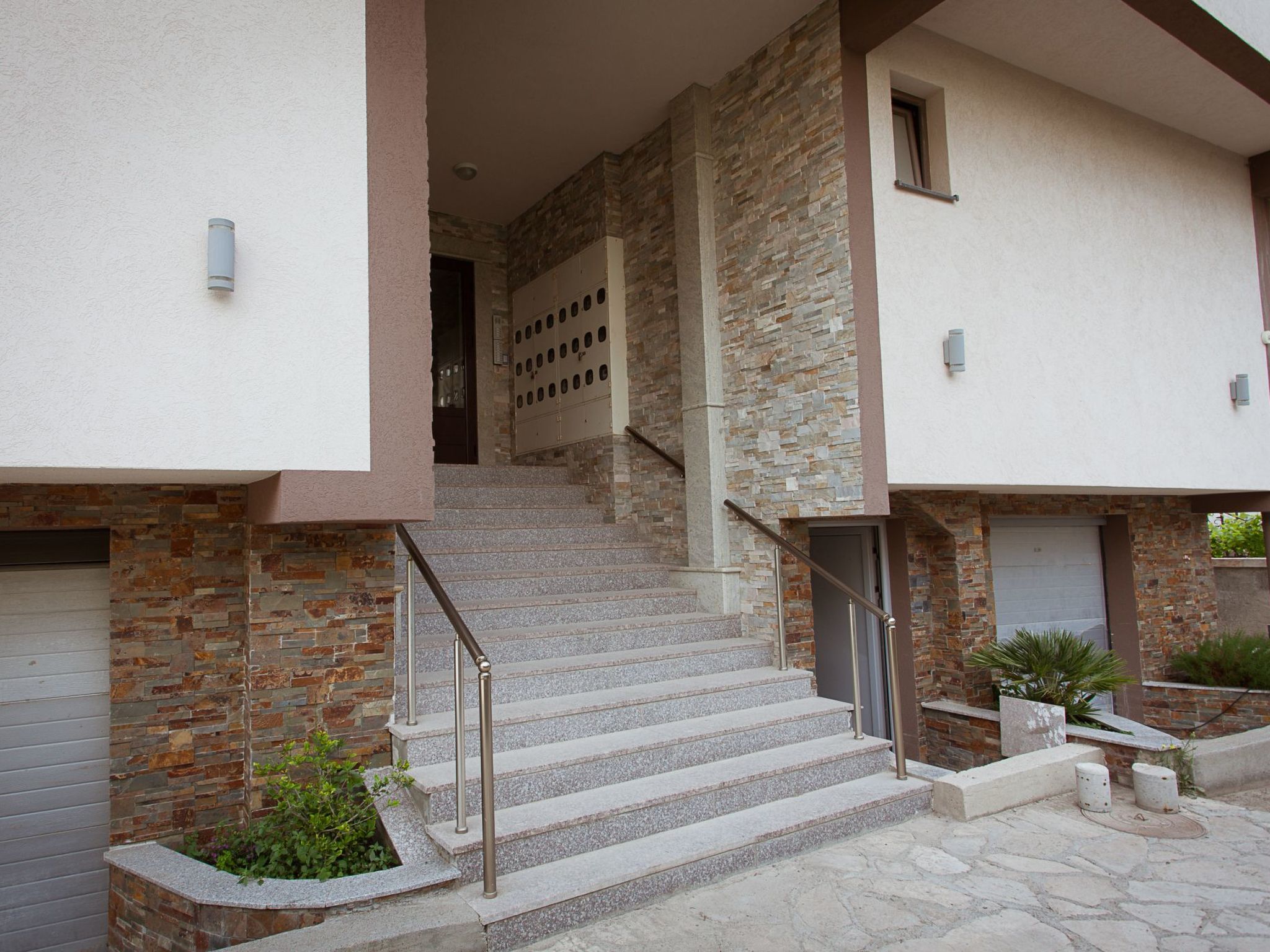 für 4 Personen ca. 45 m&sup2; in Budva, Adriaküste Montenegro (Küste um Budva) — House (5 of 43)