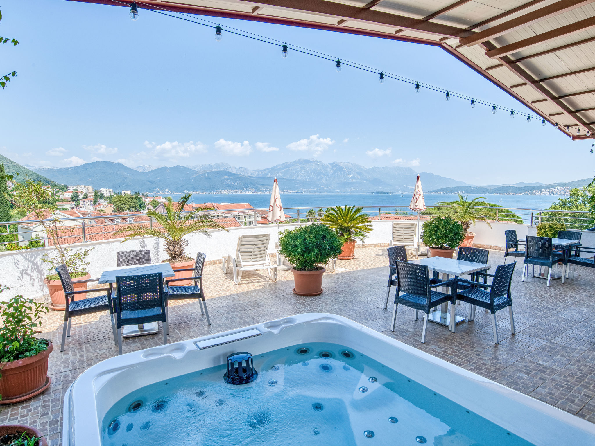 Wohnung "Premier" mit Meerblick