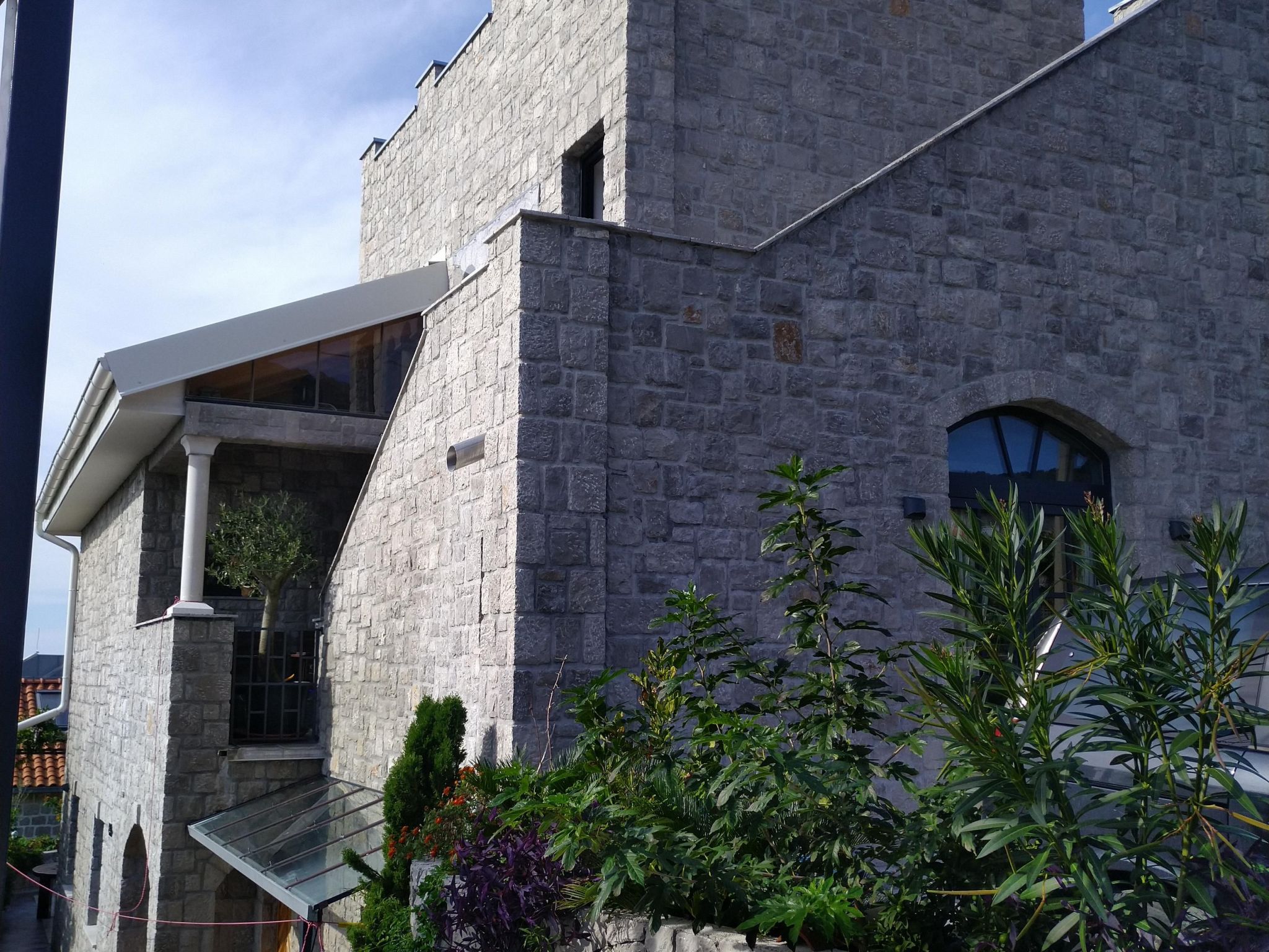 in Zelinika mit Großer Terrasse