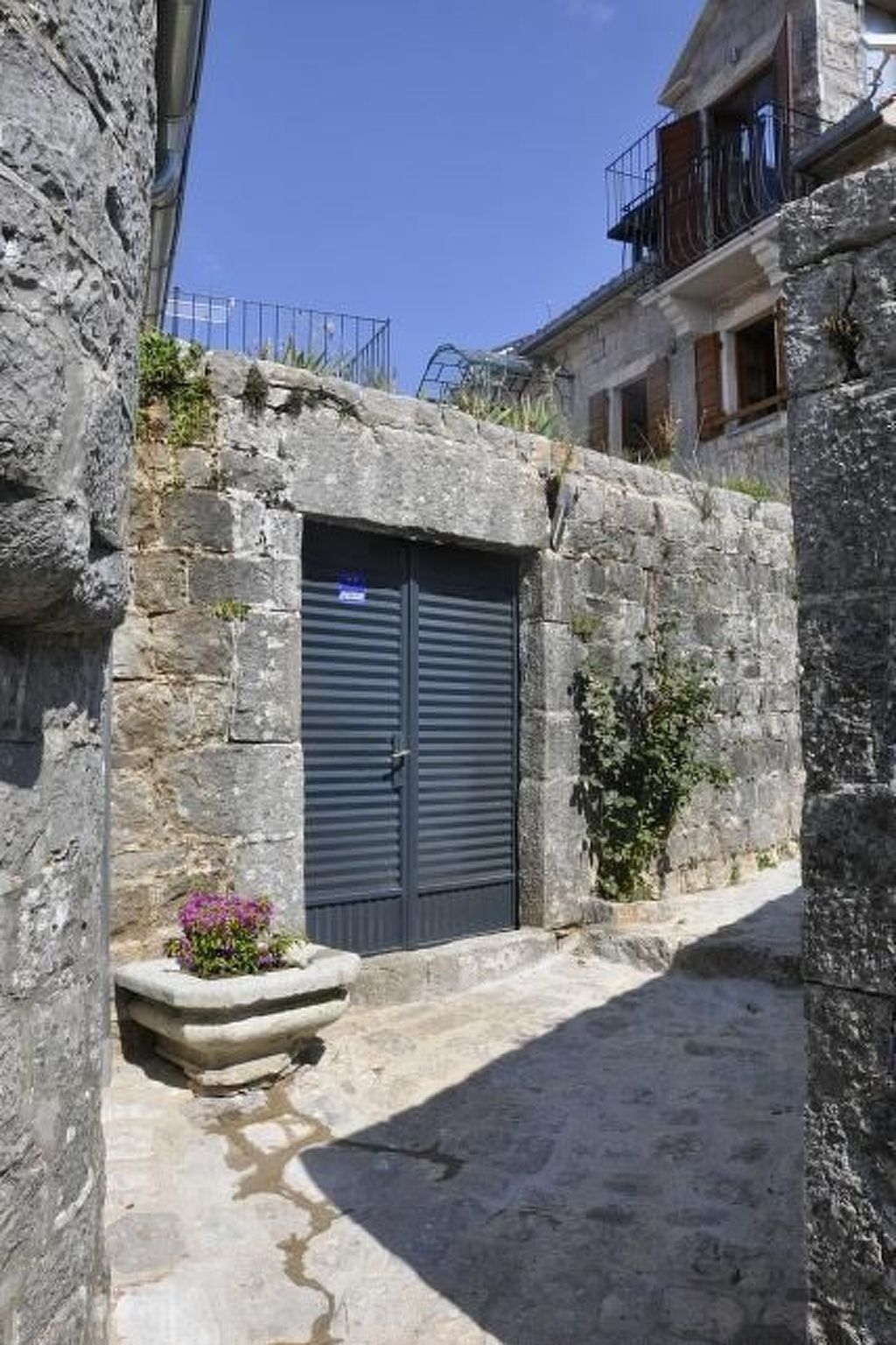 Villa Viktoria-Image-tags.info