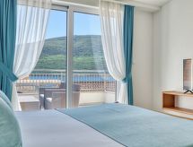 Ljubica Superior: 3-kamerappartement met panoramisch zeezicht in Herceg Novi - thumbnail 5
