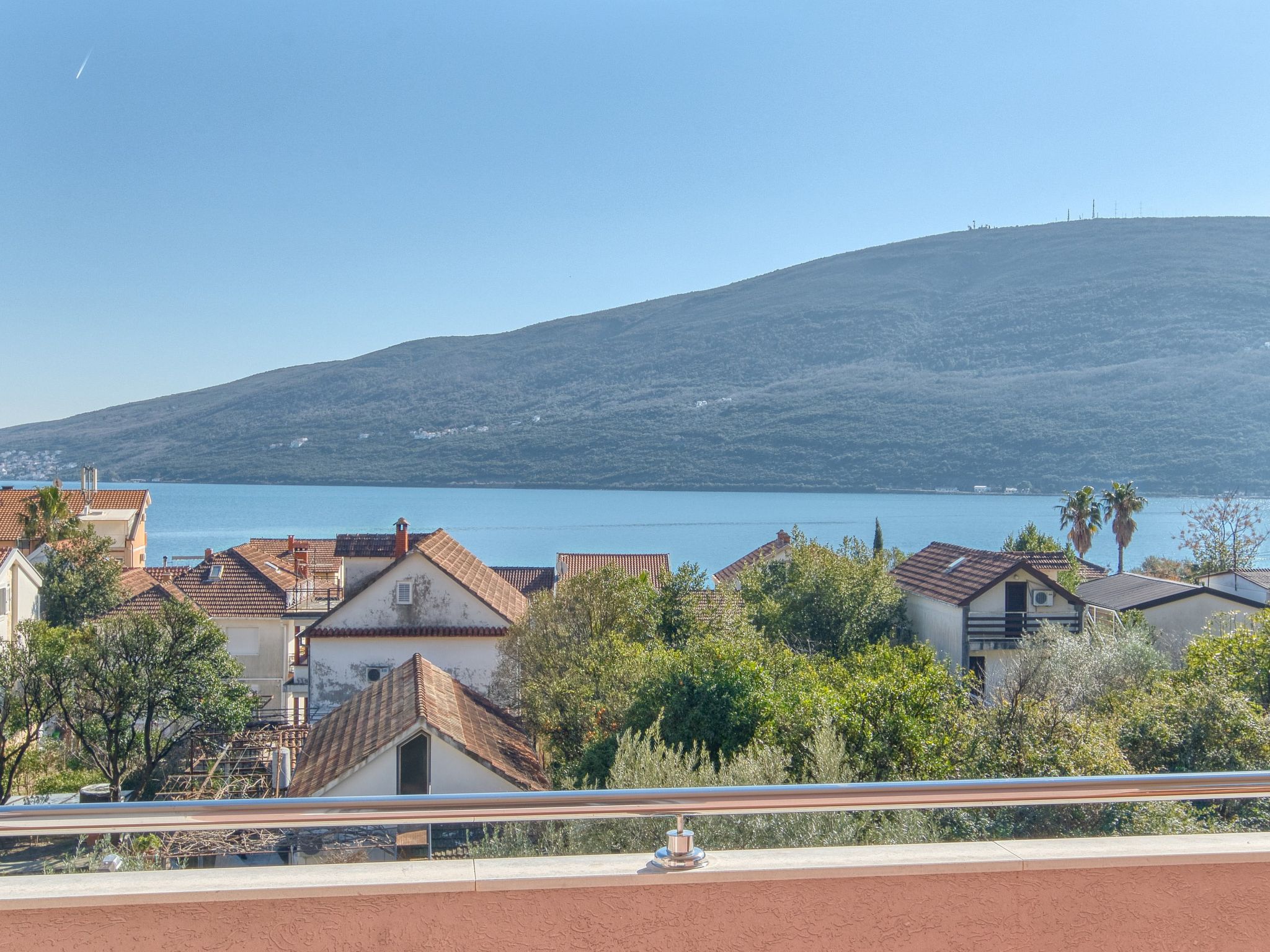 Wohnung "Lux" mit Meerblick-Image-tags.info