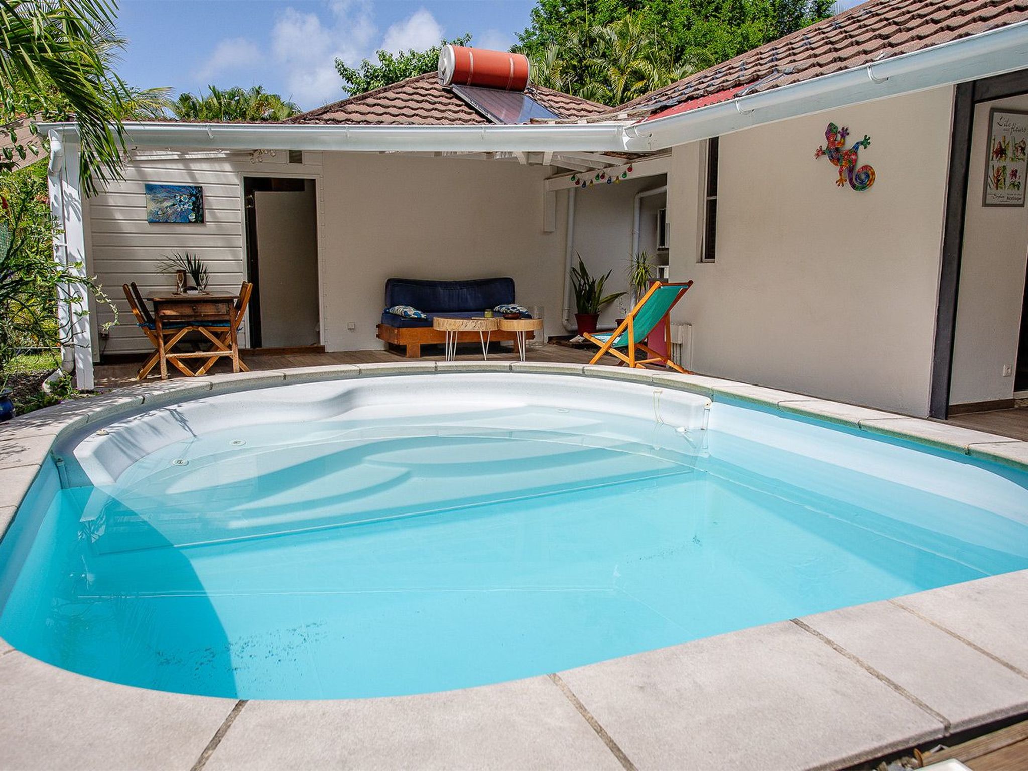 "Friedliche Villa" — Pool Outdoor (2 of 24)