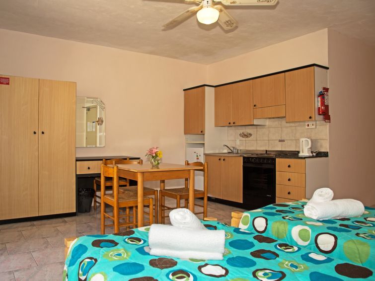 1 BDR standart balcony Dolfin