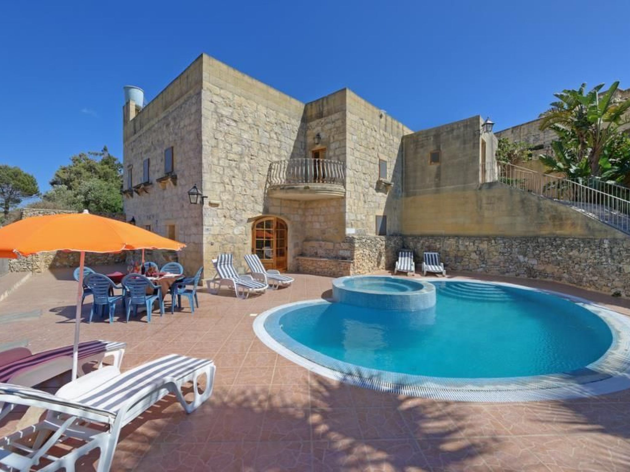 Wohnung in Munxar mit BBQ und schöner Aussicht