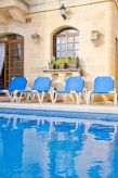 Authentieke 100-jarige villa met jacuzzi en zeezicht op Gozo - thumbnail 3
