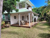 Vrijstaand vakantiehuis met tuin in Cap Malheureux, Mauritius - thumbnail 1