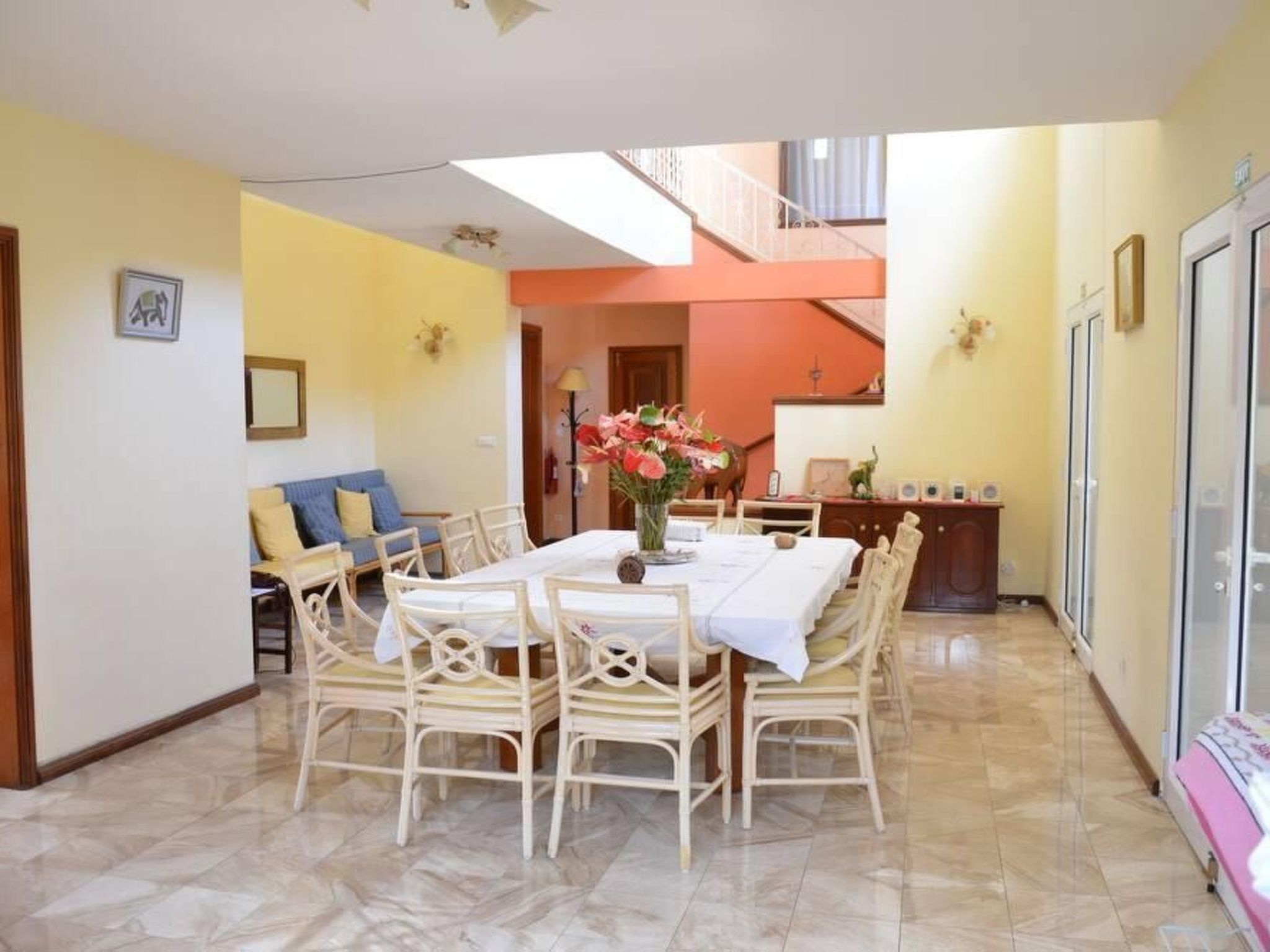 Photo of "Villa Radani" Pool und Garten