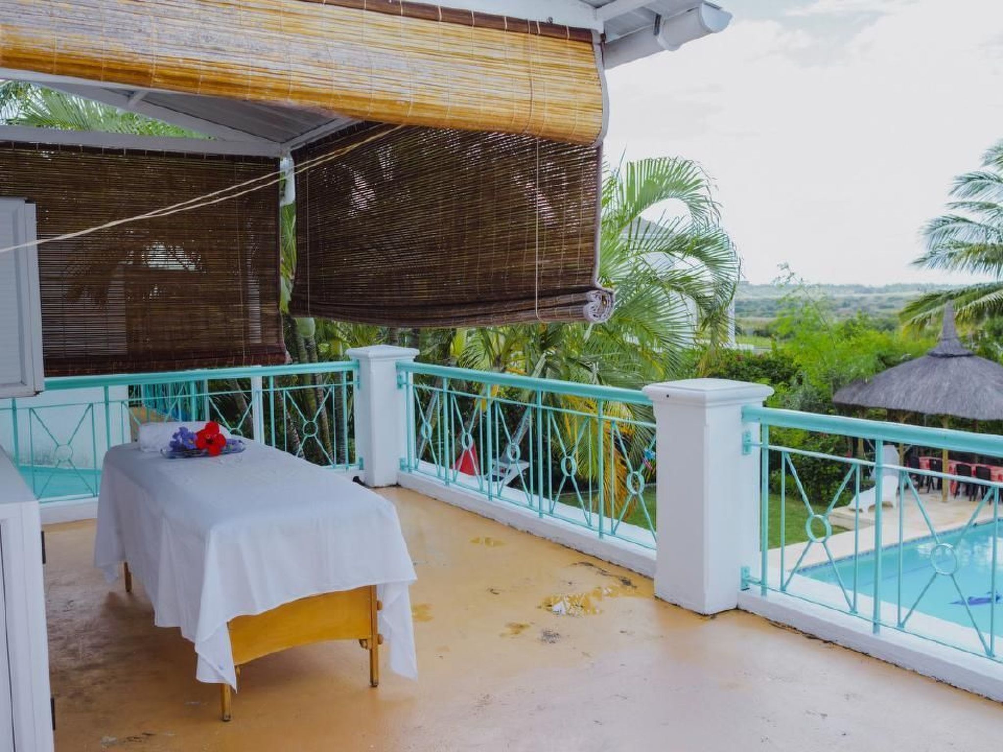 Photo of "Villa Radani" Pool und Garten