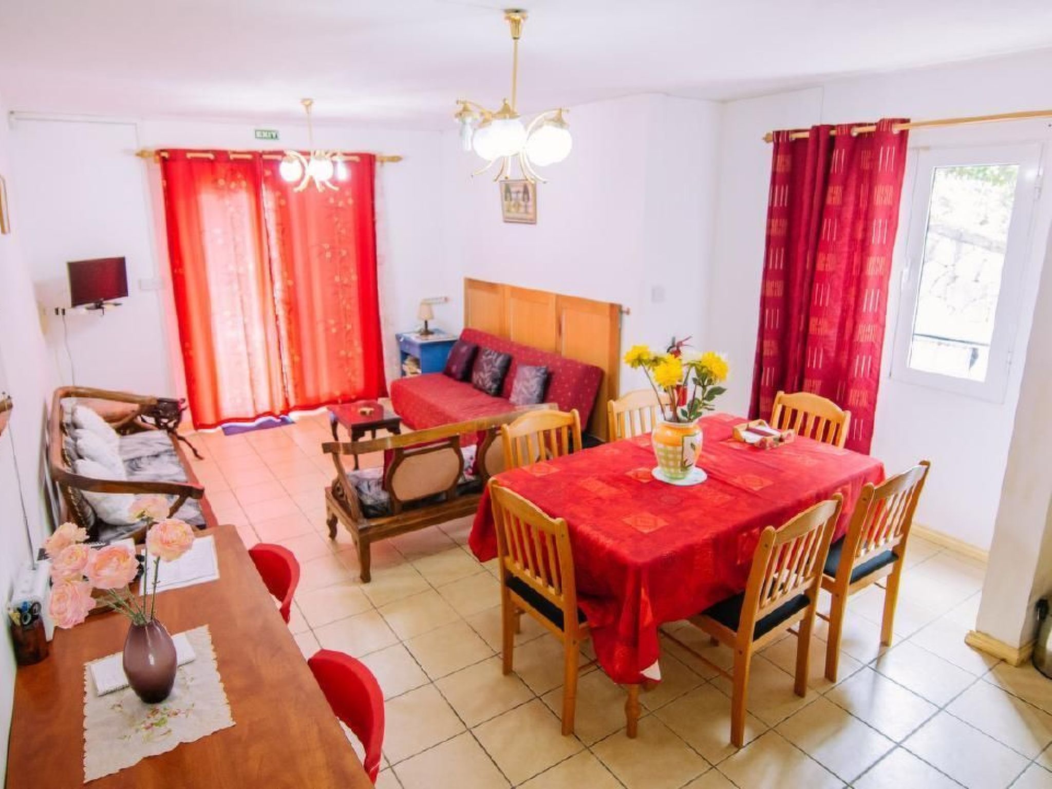 Photo of "Villa Radani" Pool und Garten