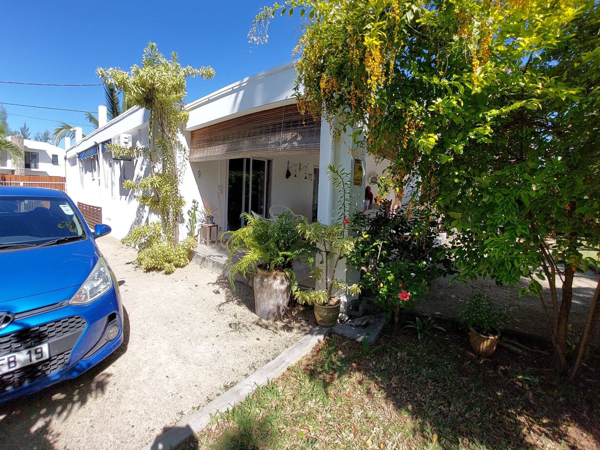 Photo of in Roches Noires mit Großem Garten