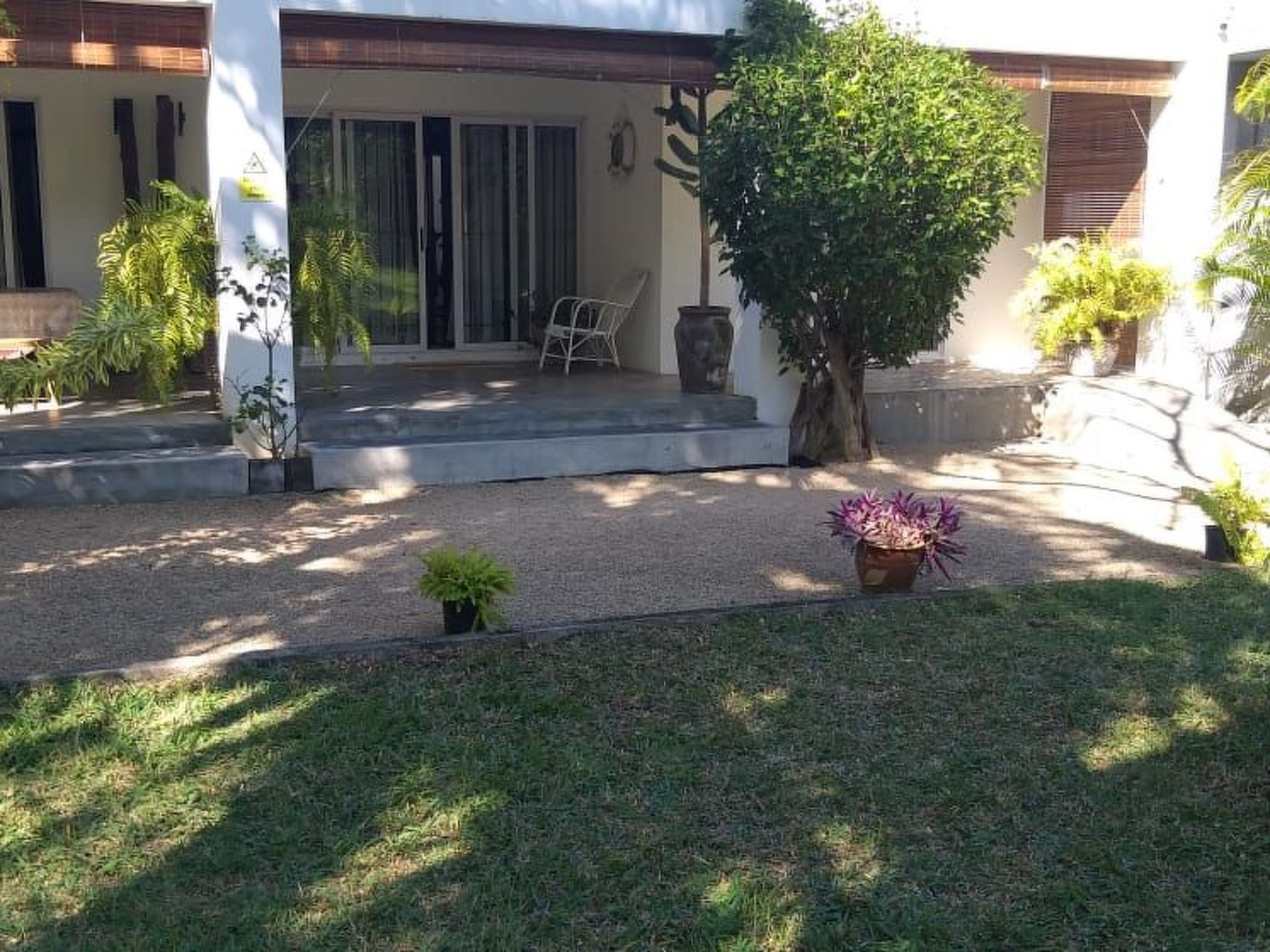 Photo of in Roches Noires mit Großem Garten