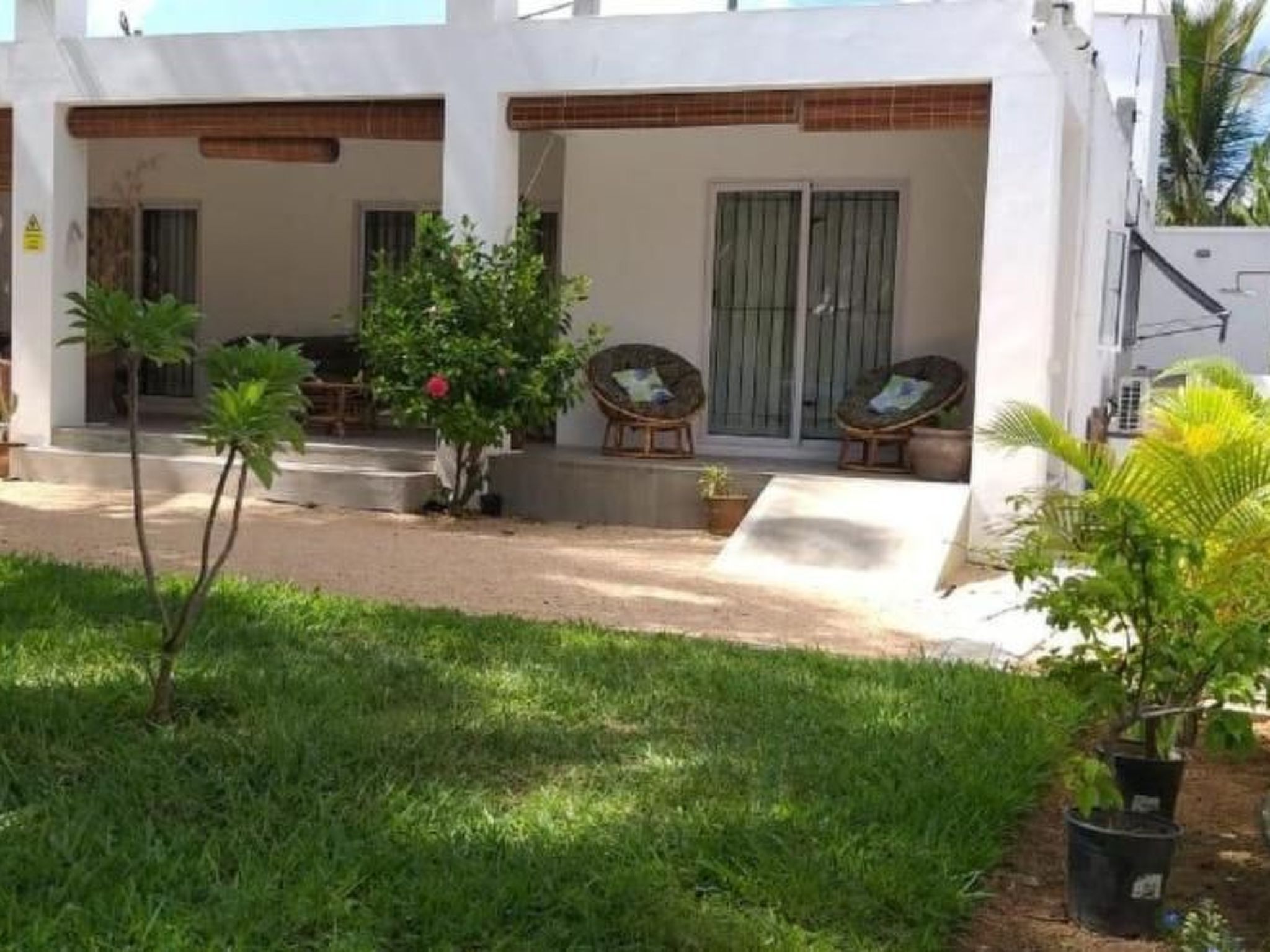 Photo of in Roches Noires mit Großem Garten