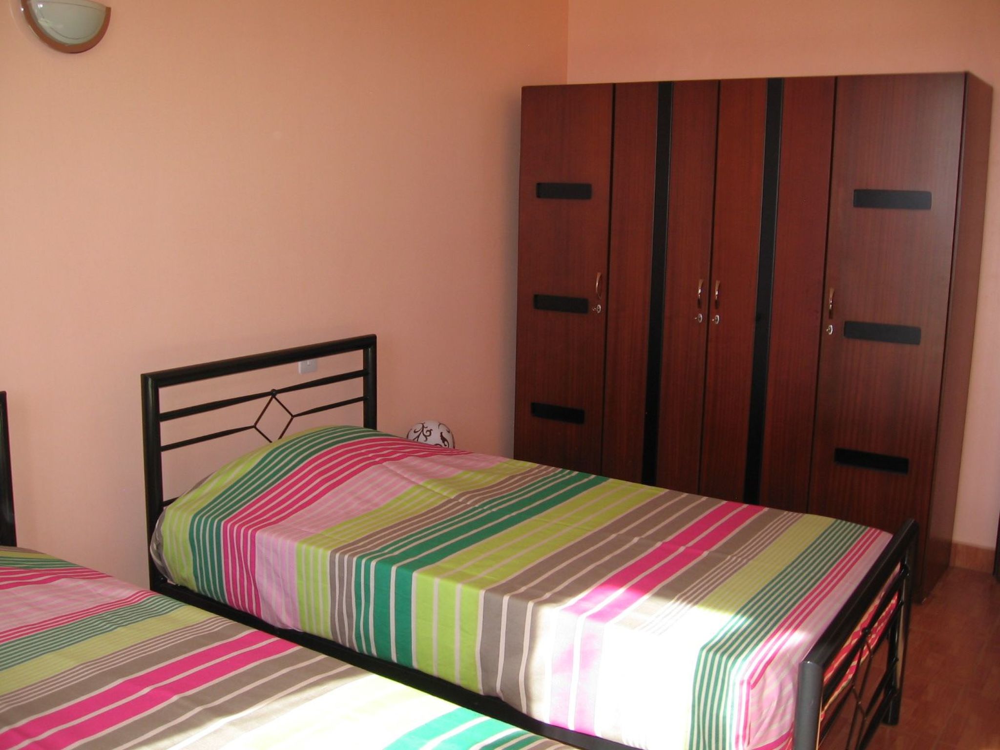 Photo of Unterkunft namens Cotomili mit 2 Schlafzimmern und Pool