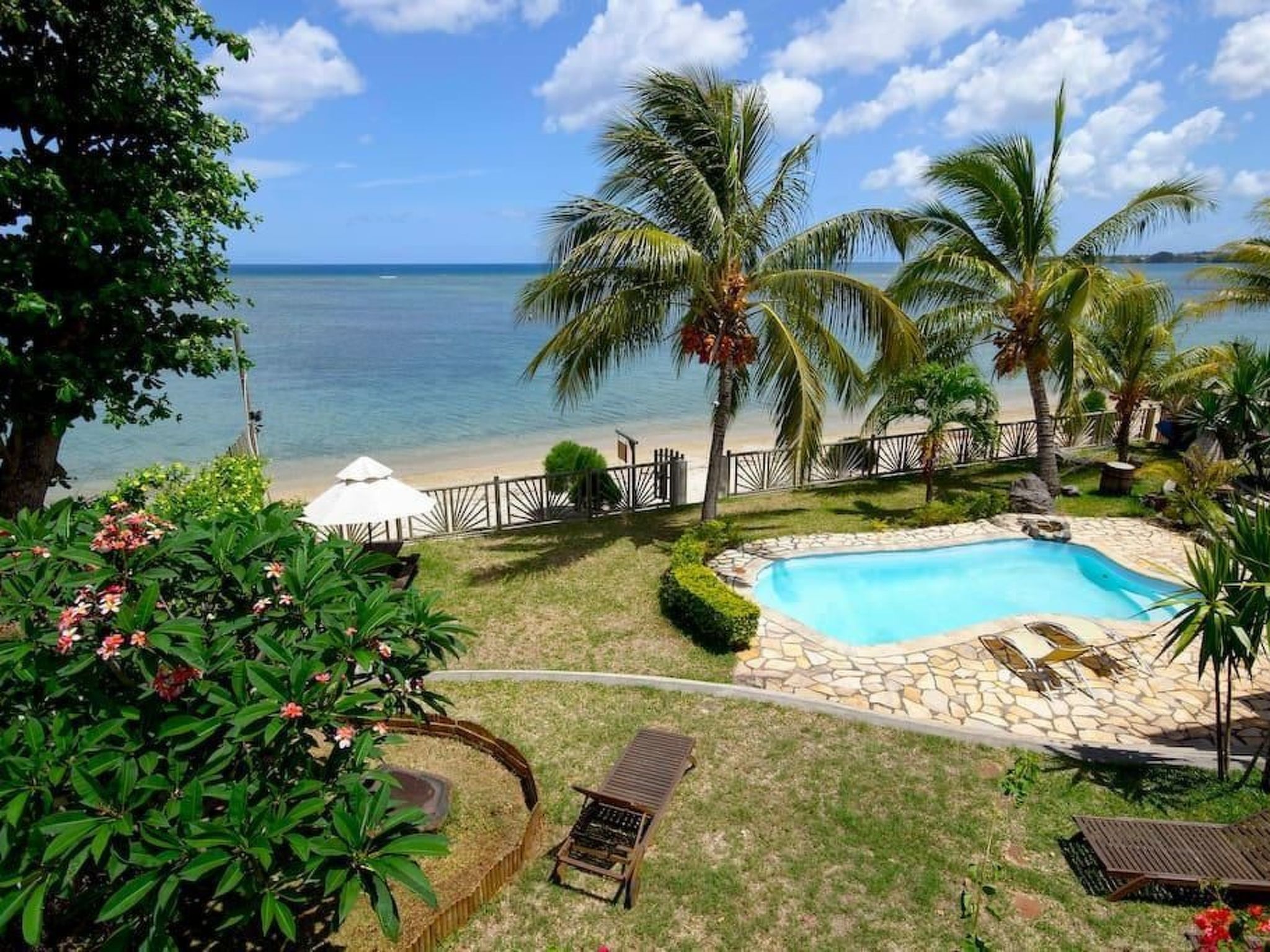 Photo of Villa am Meer Mauridul mit Pool