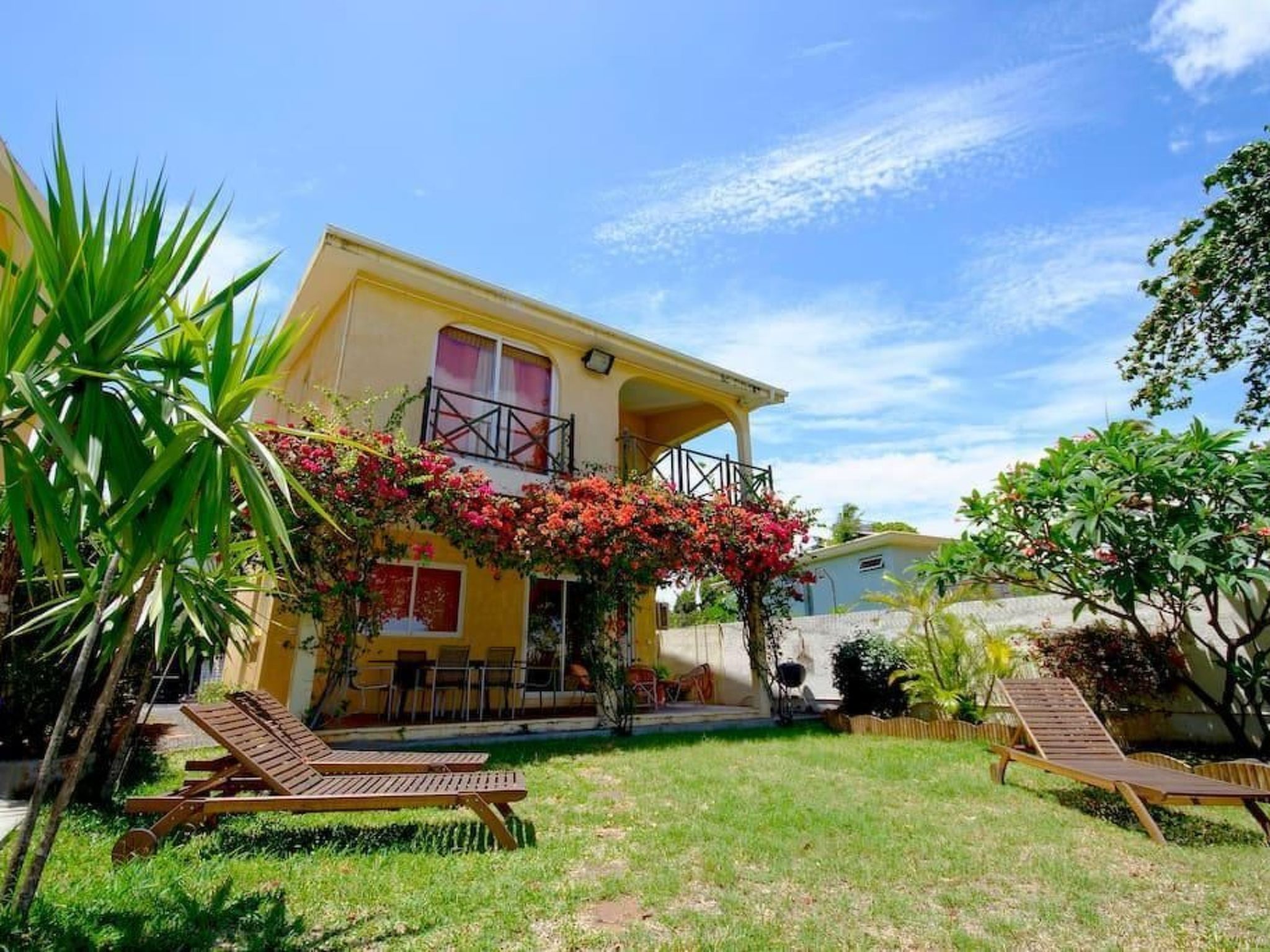 Photo of Villa am Meer Mauridul mit Pool