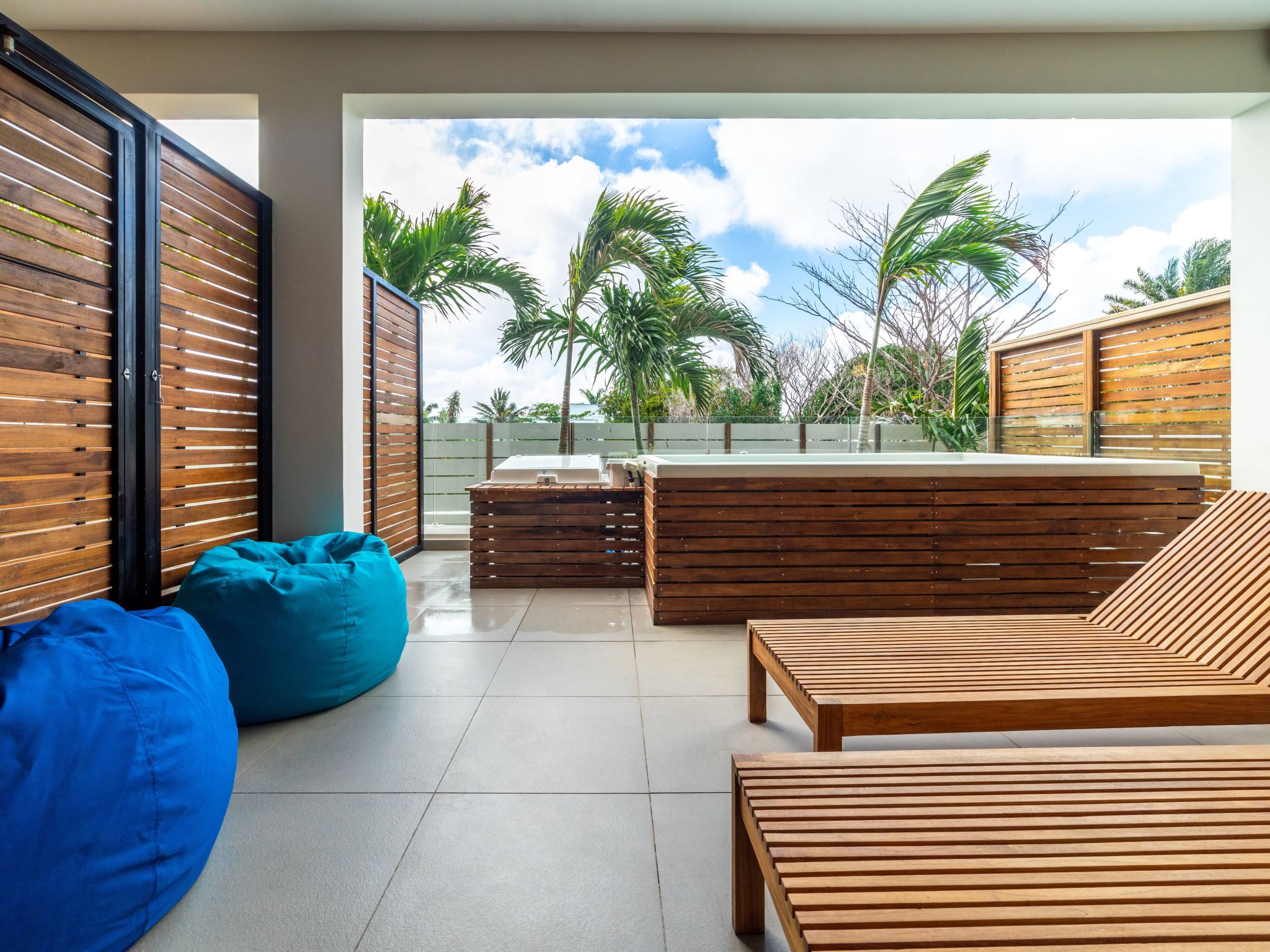 Photo of One Bay Residence Einheit 3 Luxuswohnung