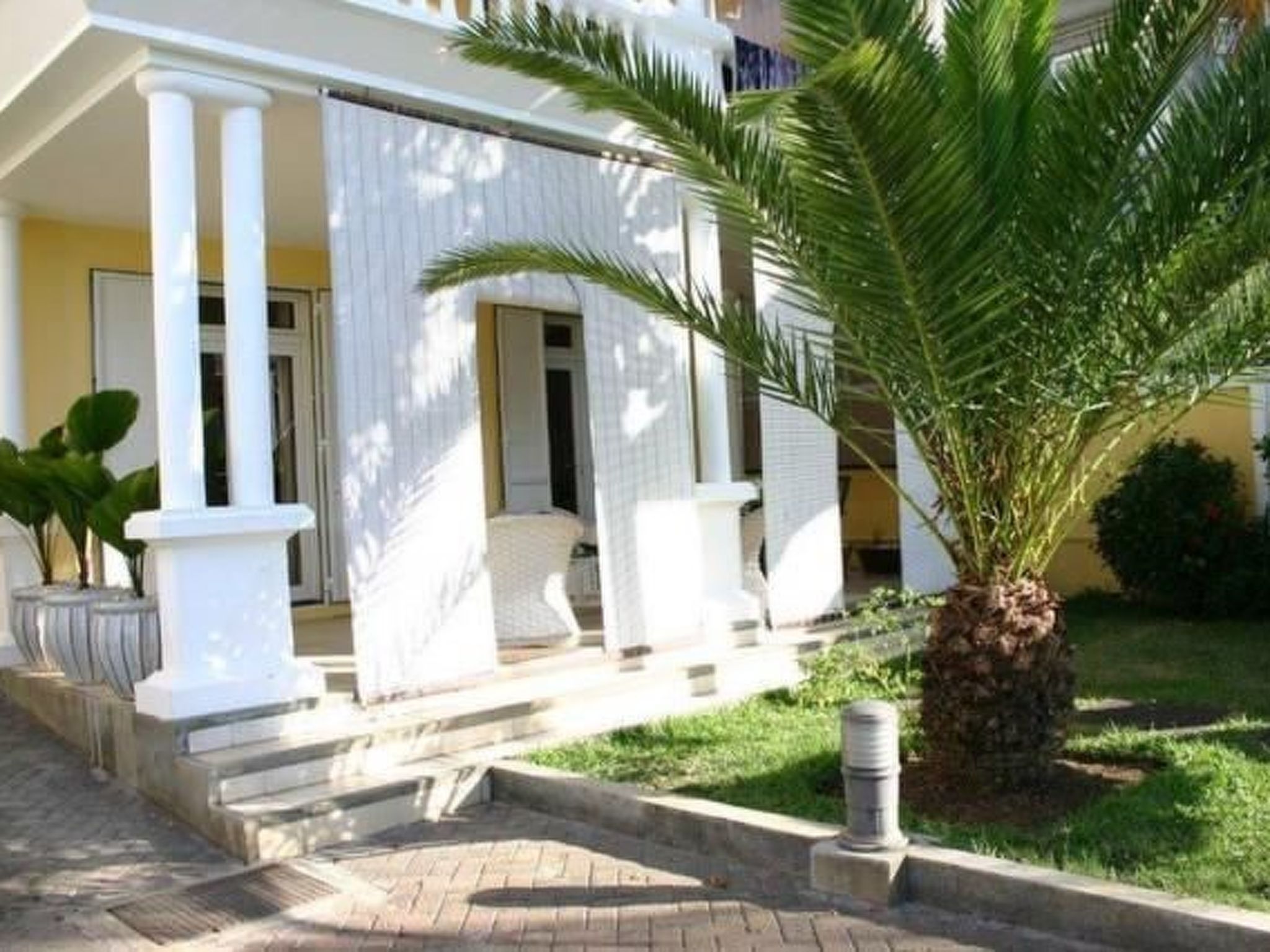 Photo of Wohnung mit Privatparkplatz