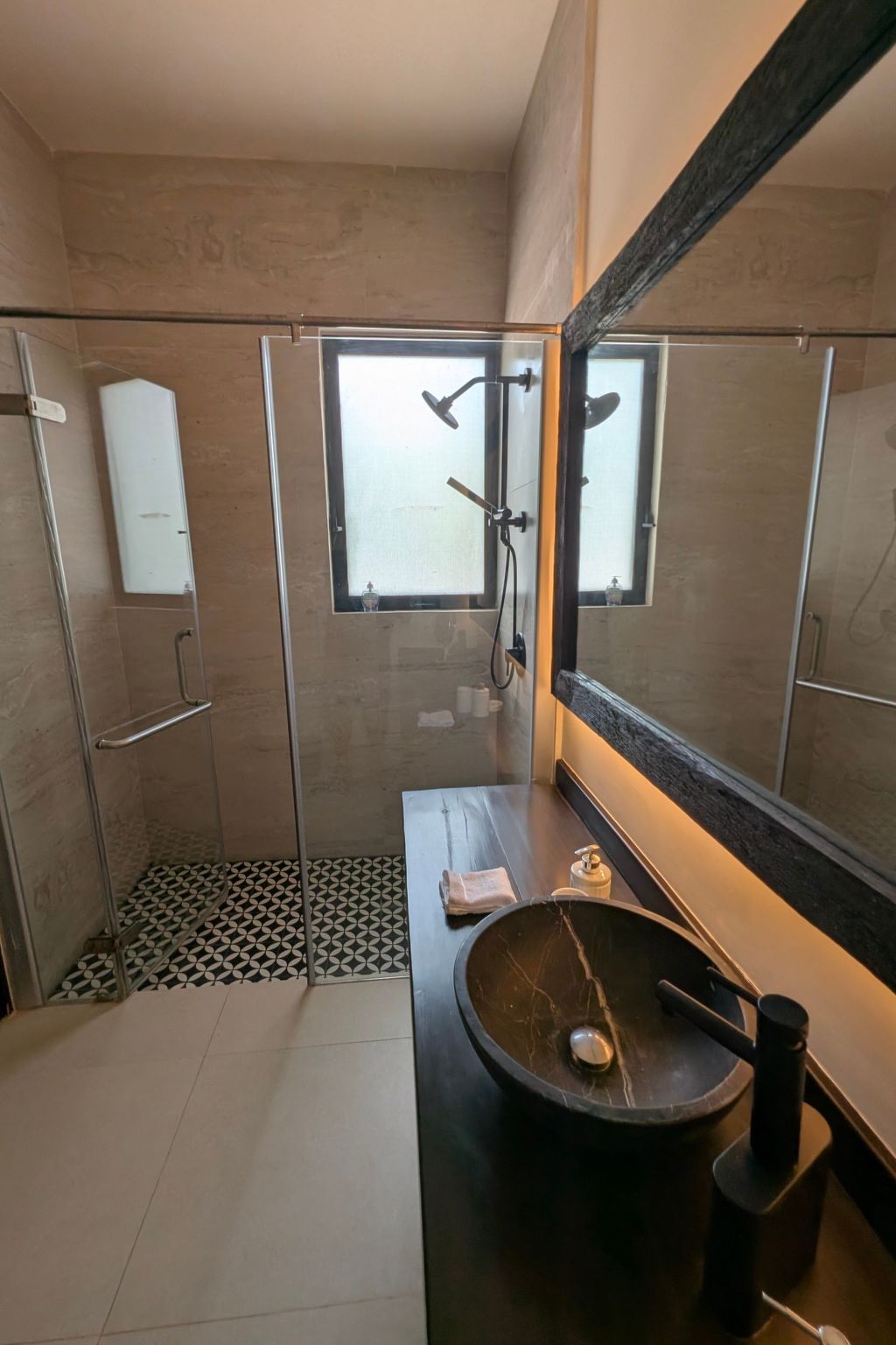 Maison Luxuriöse 4-Schlafzimmer-Villa mit privatem Pool in Tulum – Salle de bains, photo 43 sur 49