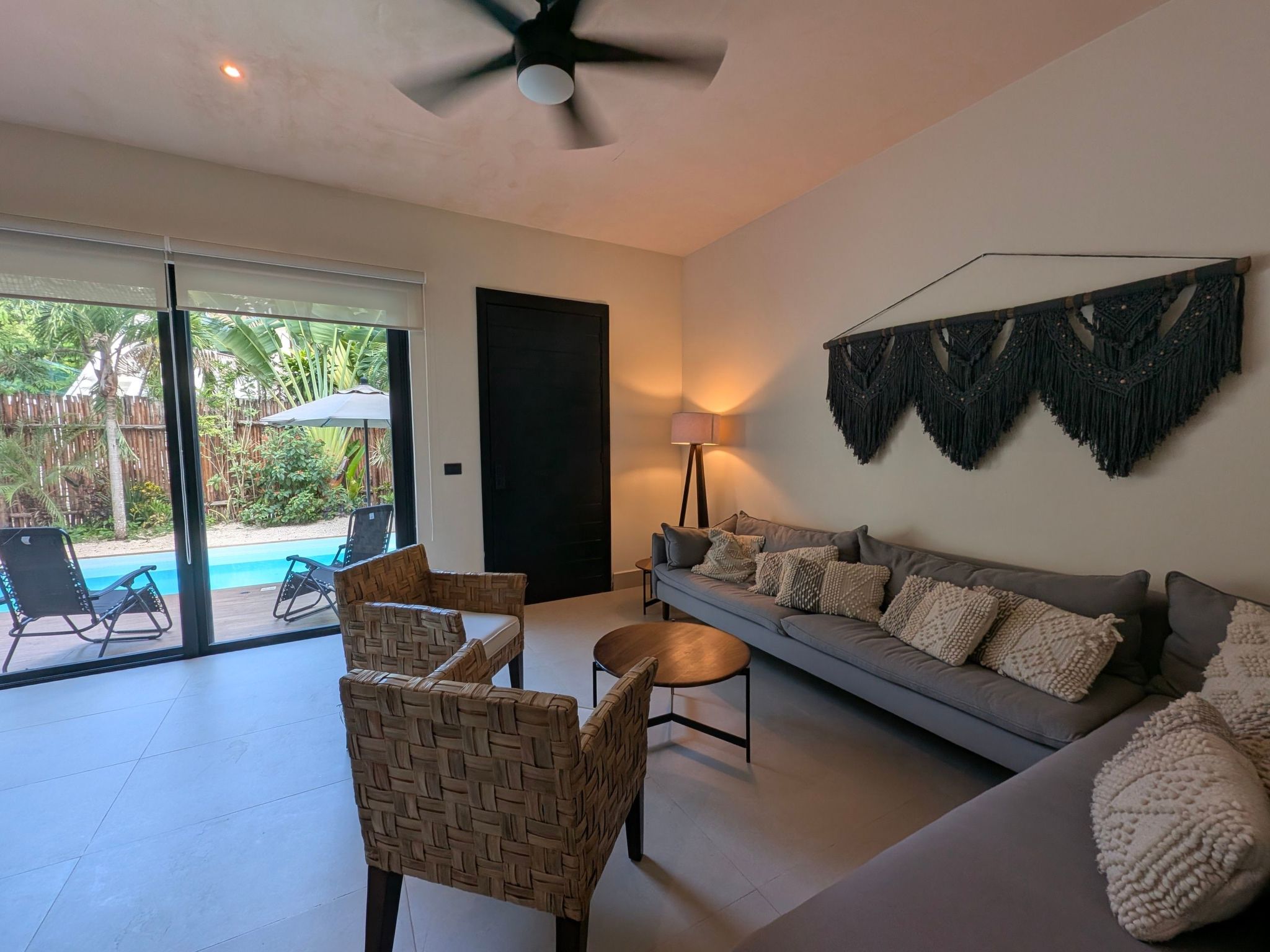 Maison Luxuriöse 4-Schlafzimmer-Villa mit privatem Pool in Tulum – Séjour, photo 49 sur 49