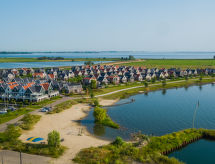 Vacation home EuroParcs Poort van Amsterdam