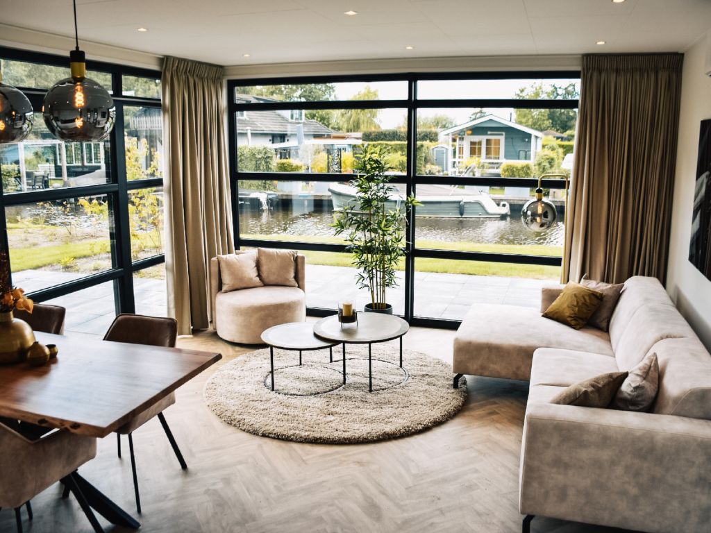 Vakantiehuis MarinaPark Nieuw Loosdrecht in Nederland