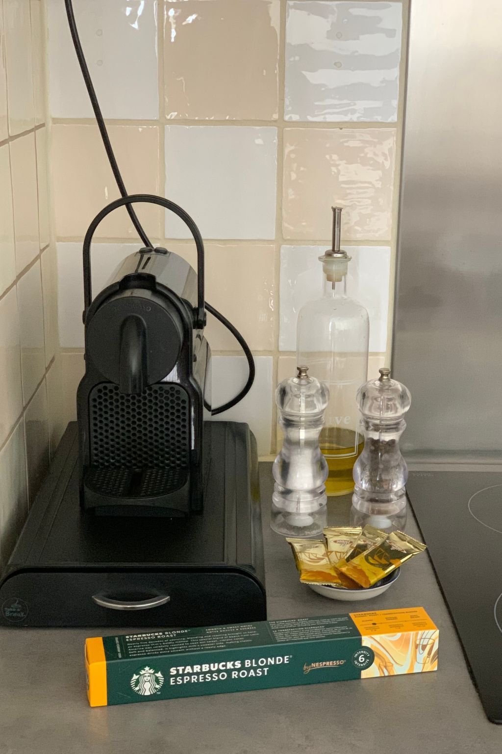 Zaandam in der Nähe aller niederländischen Sehenswürdigkeiten-Binnen