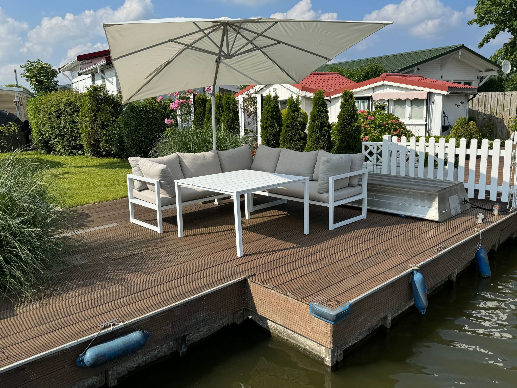 In Wervershoof mit Terrasse und Garten-Image-tags.info