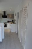 Modern vakantiehuis op uniek eilandje bij Wervershoof, 100m van het water - thumbnail 6