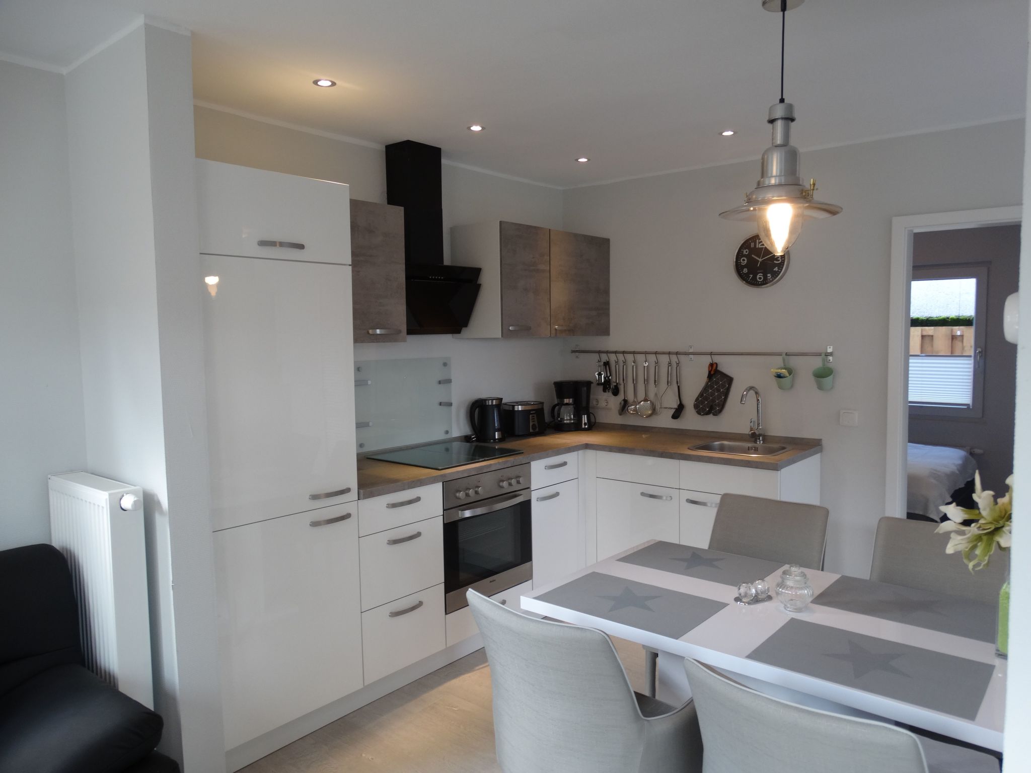 Schmuckes neuwertiges Ferienhaus  auf einer kleinen Ferieninsel