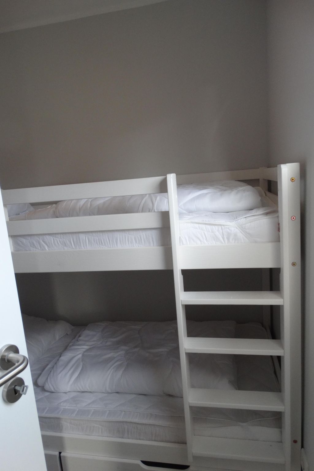 Schmuckes neuwertiges Ferienhaus  auf einer kleinen Ferieninsel-Image-tags.info