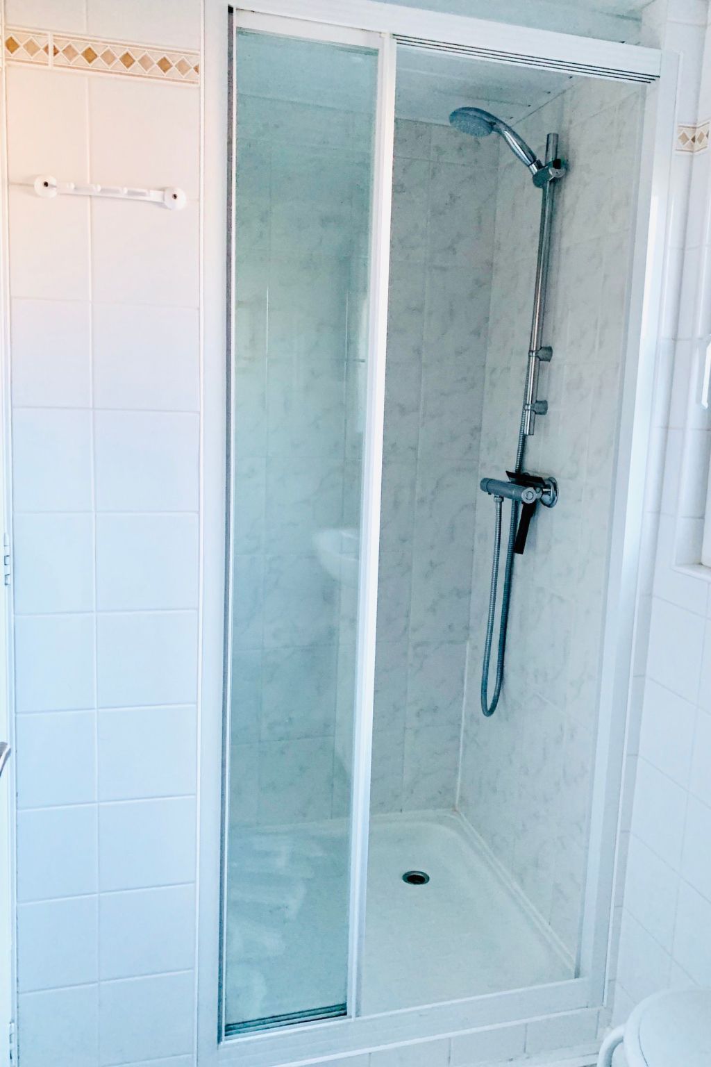 Balu-Image-tags.info