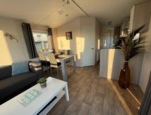 Haus Jeff: Knusse bungalow aan het IJsselmeer voor 6 personen - thumbnail 3