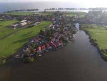 Chalet Welcome: romantisch verblijf aan het water in Wervershoof - thumbnail 6