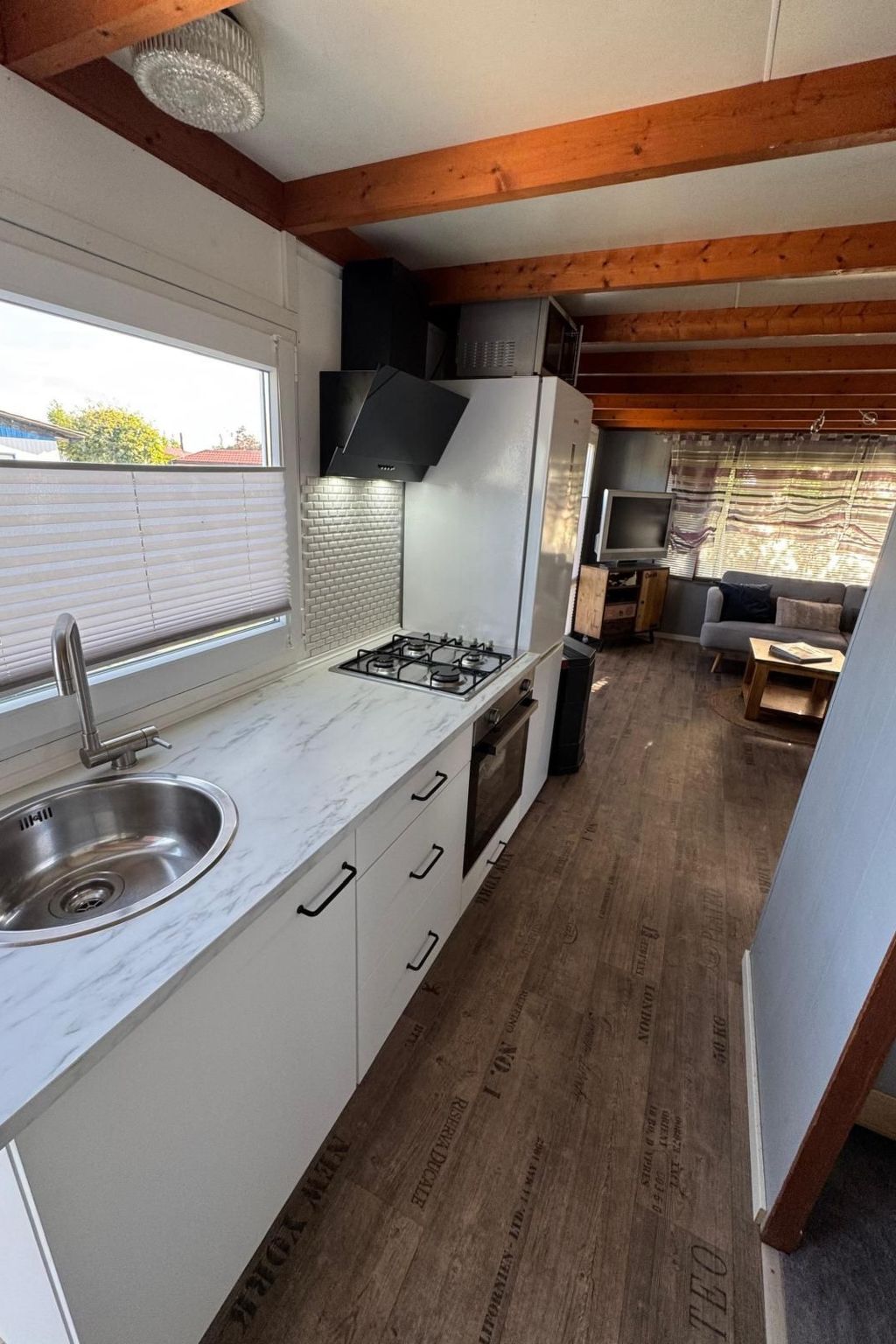 Haus Moony-Image-tags.info