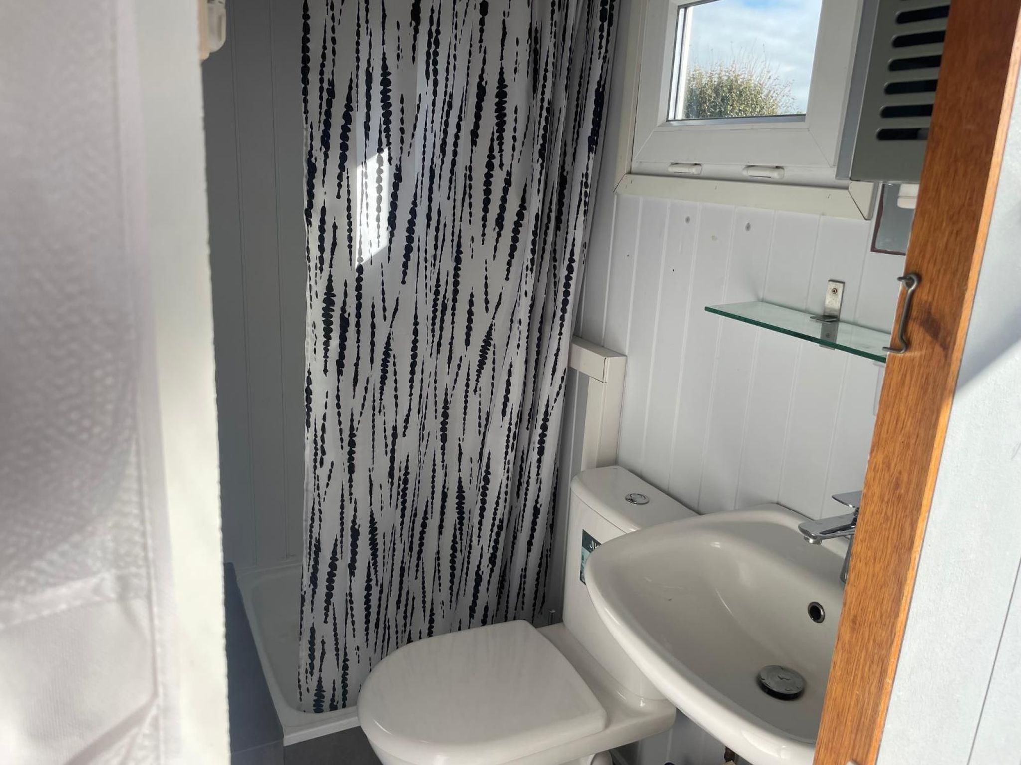 Haus Moony-Image-tags.info