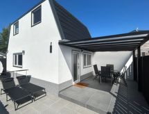 Villa Colonia: Vrijstaand vakantiehuis aan het water in Dirkshorn - thumbnail 1