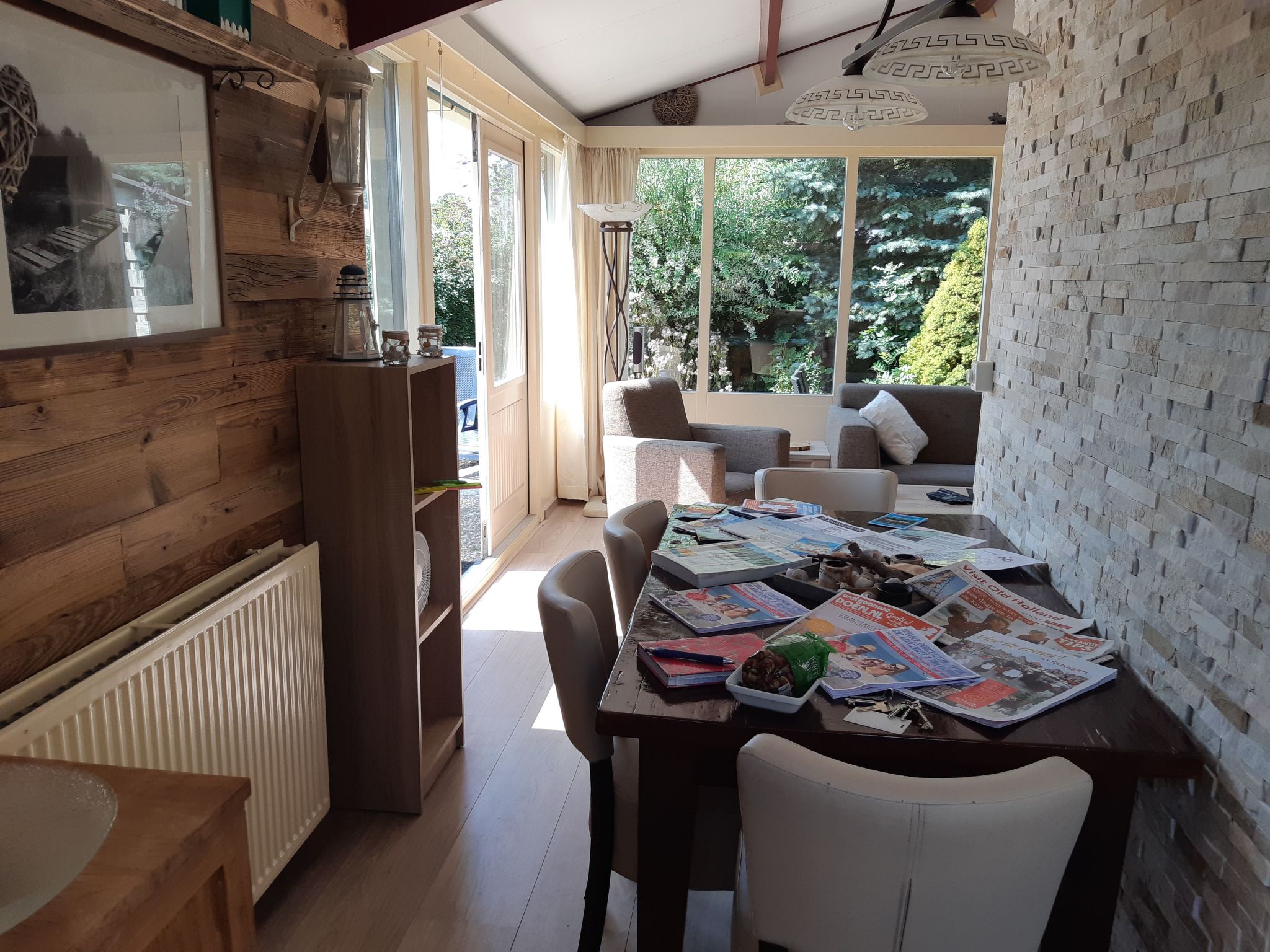 Wunderschönes Haus mit Pool, Garten und Grill-Image-tags.info