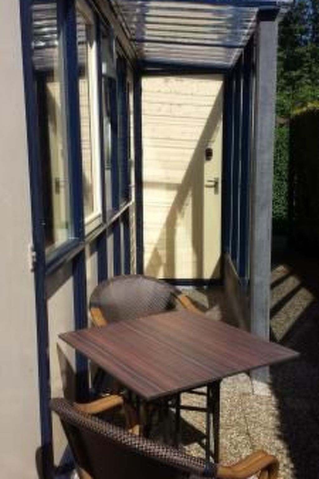 Wunderschönes Haus mit Pool, Garten und Grill-Image-tags.info