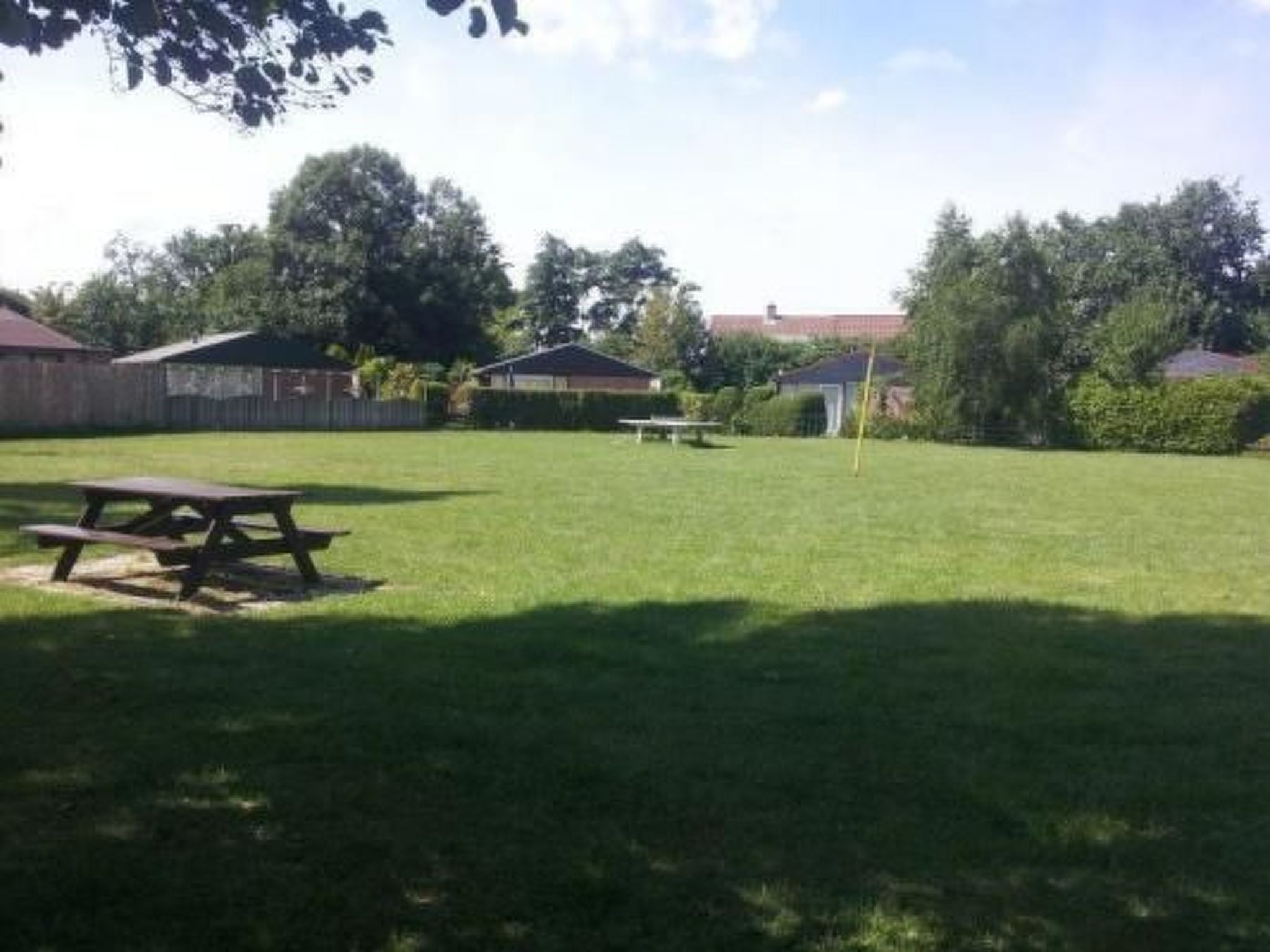 Wunderschönes Haus mit Pool, Garten und Grill-Image-tags.info