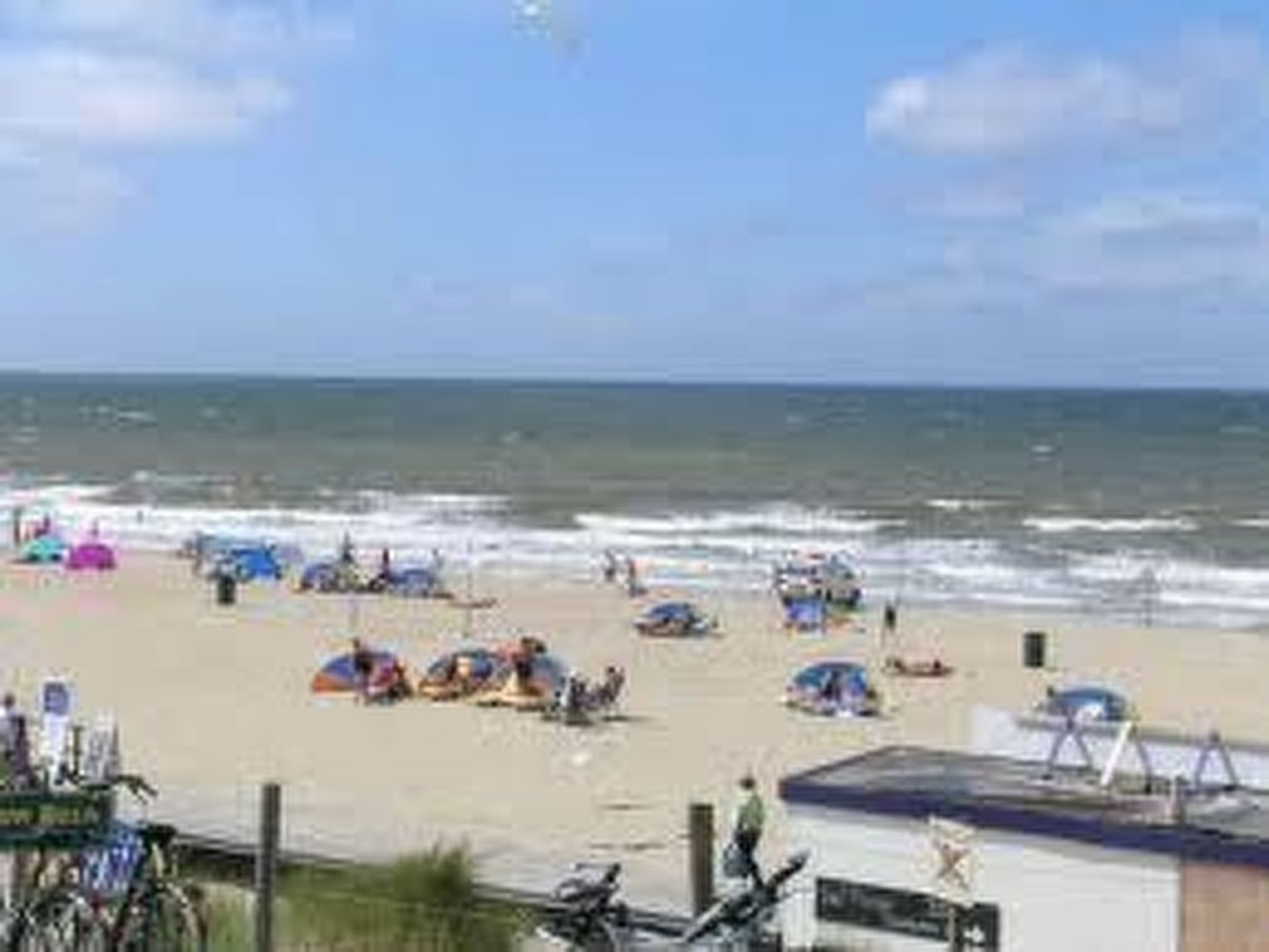 Wunderschönes Haus mit Pool, Garten und Grill-Image-tags.info