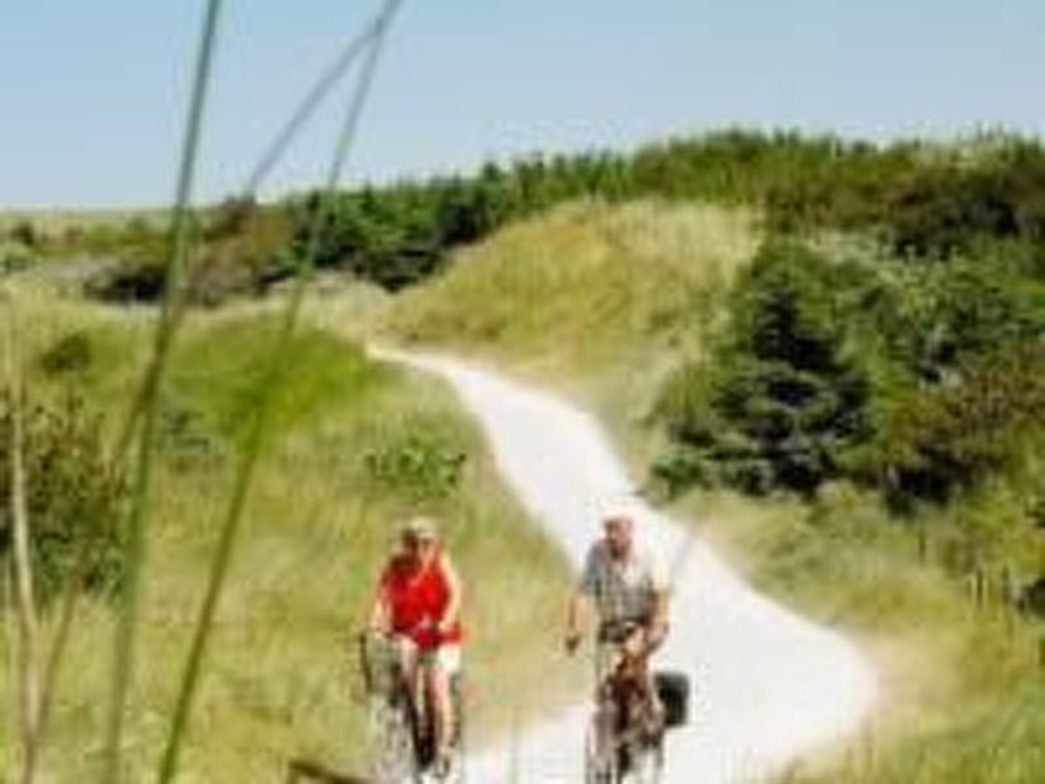 Wunderschönes Haus mit Pool, Garten und Grill-Image-tags.info