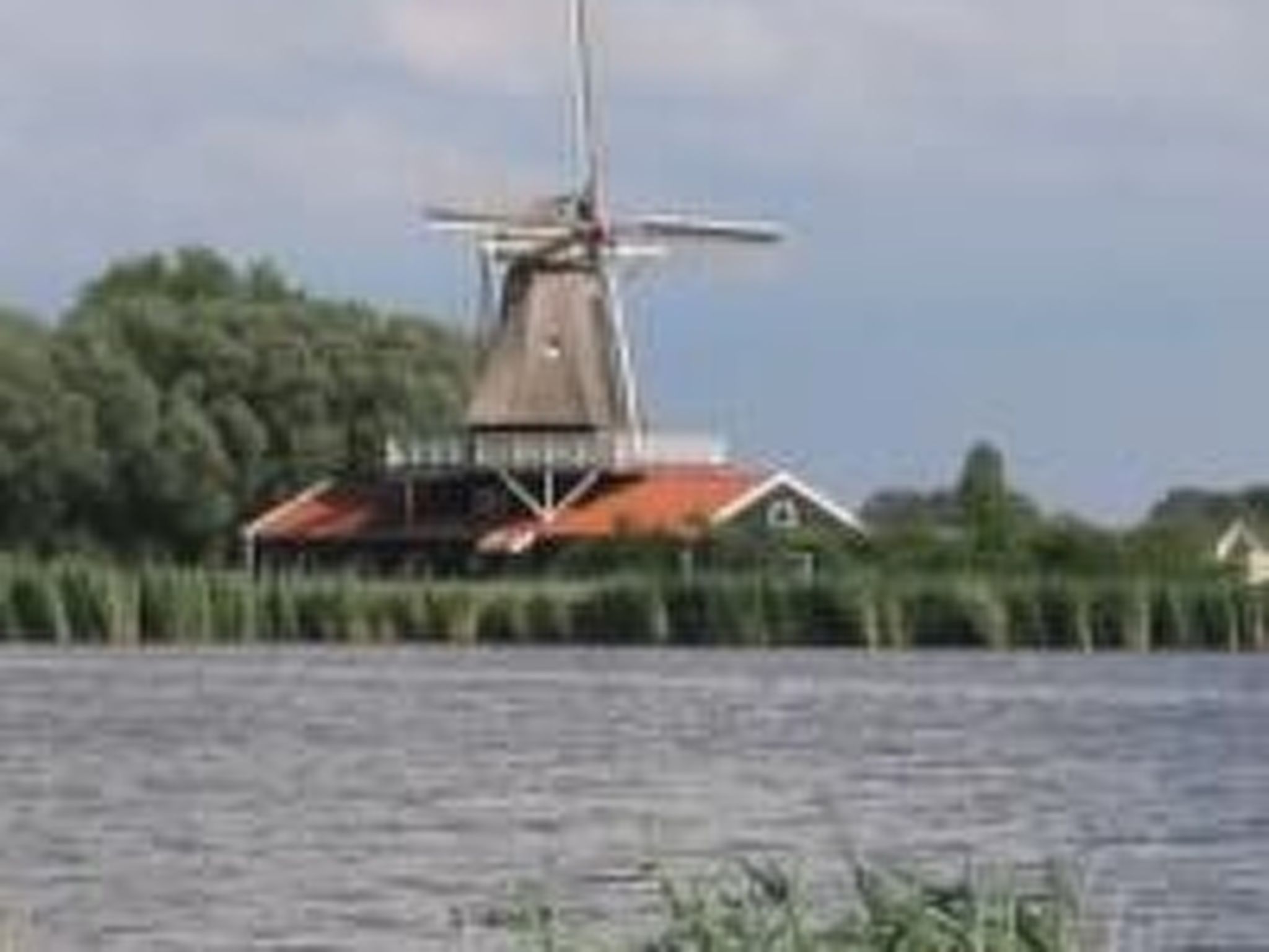 Wunderschönes Haus mit Pool, Garten und Grill-Image-tags.info