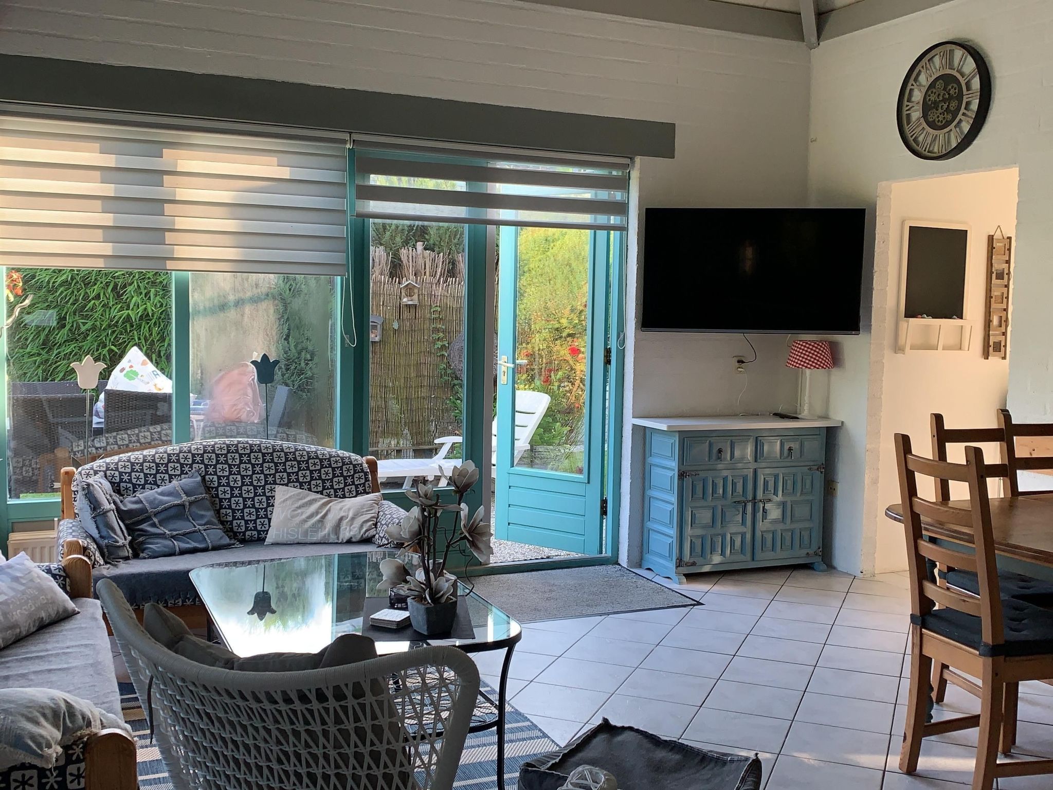 In Dirkshorn-Image-tags.info