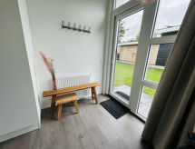 Floresta 213: Ruime familiebungalow aan golfbaan in Dirkshorn - thumbnail 4