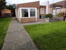 Sfeervol vakantiebungalow met tuin op 800 meter van zee in Callantsoog - thumbnail 2